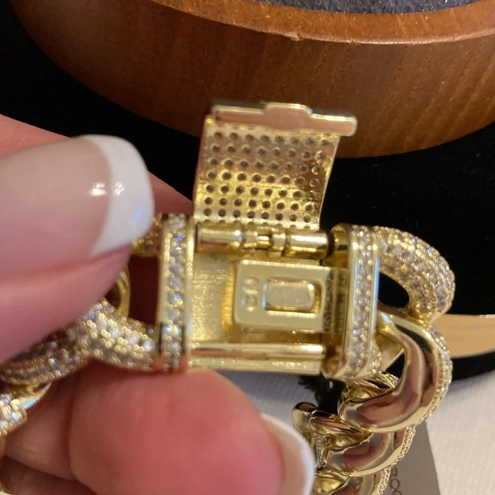 NWT men’s gold tone chunky chain link bracelet with white crystals